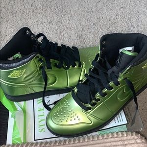 *Rare* Metallic green Jordan ones